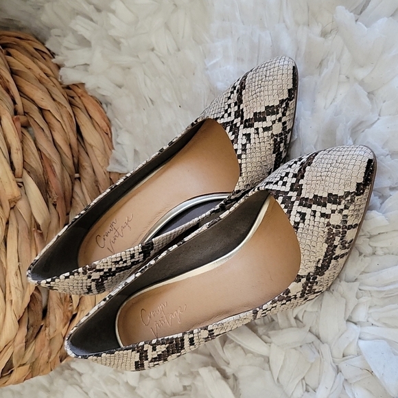 Crown vintage Emmarose Reptile heels - Picture 3 of 8